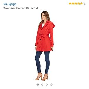 Women’s belted raincoat!